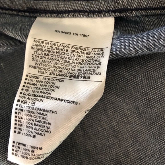 Banana Republic Denim Shirt - Picture 4 of 5